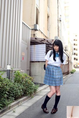 (Kawanishi Yuki) Pick up on a girl student who just finished school (21P)
