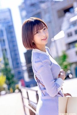Hoshino riko: I’ll come to your house! What do amateur men want with a gentle smile and the best body… (80P)