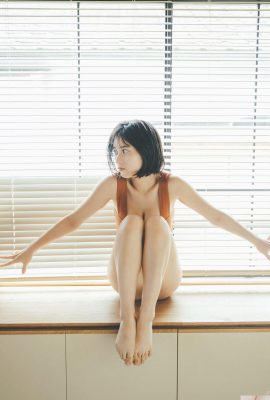 (Okubo Sakurako) Plump breasts and slender legs are fascinating (33P)