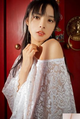 Photographer Yulnby makes an appointment to take photos of tender models in private houses (56P)