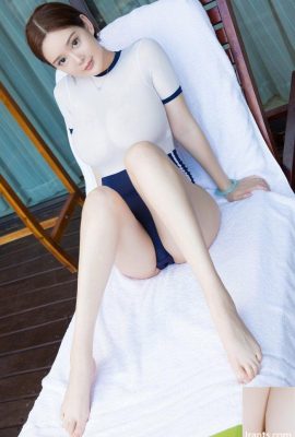 Desire Nurse Yi Yang Sensual Fishnet Stockings Are Very Tempting (47P)