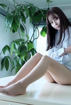 Minamo Nagase: AV actress Minamo Nagase (21P)