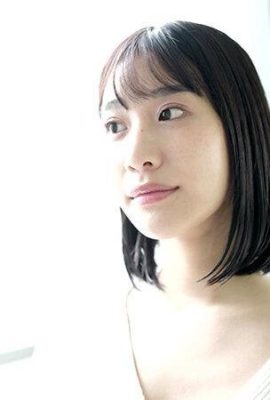 Emi Nishino: Shaved nude Emi Nishino (21P)