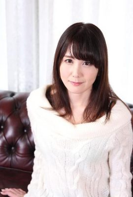 Yuna Sasaki Relaxing sex with a beautiful mature woman (22P)