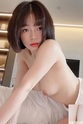 Internet Beauty Xiaoxiao Private Shooting (60P)