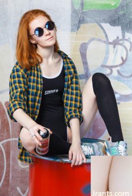 [Suicide Girls] Dolphie – Girl Sketch (47P)