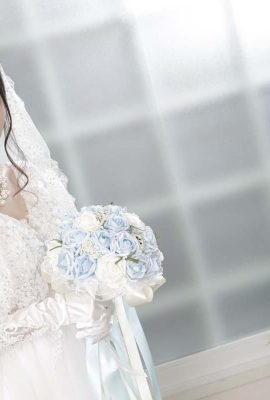 Angelia Mizuki: Angelia Mizuki is my bride. Her wedding dress is transparent… (28P)