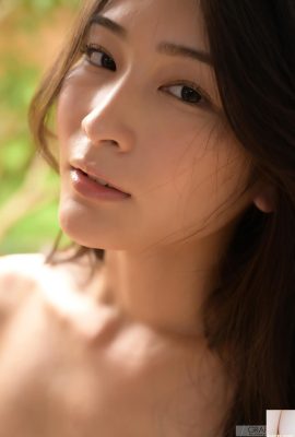 (Honjo Suzu) It is difficult to maintain rationality with S-shaped body showing beautiful skin (20P)