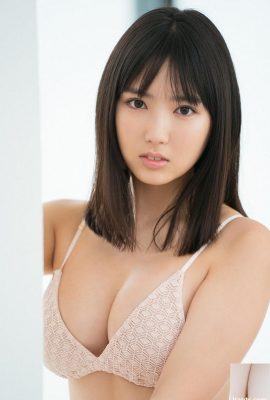 (Sawaguchi Aika) Busty Sakura girl shows her seductive side (30P)