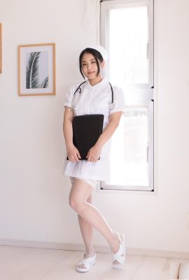 (トロたん) The seductive nurse dressed up and exposed her breasts wildly (44P)