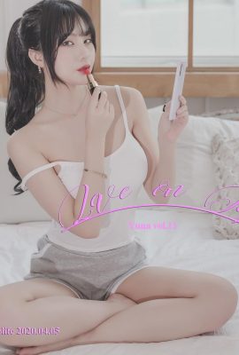 (Yuna) Her busty figure is intended to make people breathless (31P)