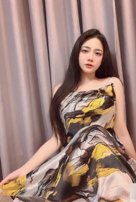 The electric-eyed goddess “Huo Xuan” has a long career line and a curvy figure (10P)