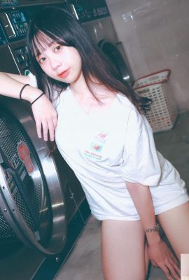 The eye-catching pictures of sweetheart girl “Yi Qing” are intoxicating! The round murder weapon protrudes (10P)