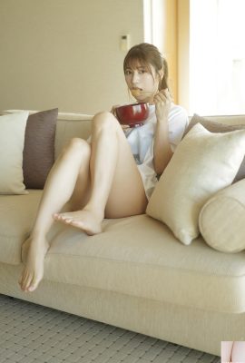 (Risa Yukihira) In the photo, the young girl reveals her plump breasts and shows off her good figure (22P)