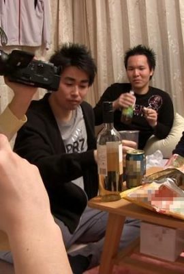 (GIF) Ami Tokunaga Part of Japan’s funniest tennis club Big breasted female college student’s house drinking and sex (17P)