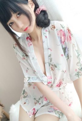 Coser@NAGISA Mamono – Wife’s Japanese style yukata (37P)