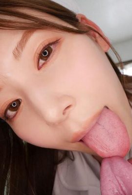 Tsumugi Akari, long tongue and long tongue, deep kisses and full-body lip licking that invites ejaculation… (23P)