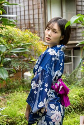 (Ryomori Yuki) “The beautiful divine face” wears a kimono and is seductive and charming (28P)