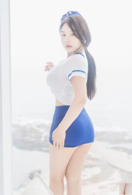 (Zzyuri) Korean sexy pretty girl has legs and breasts, full of charm (32P)