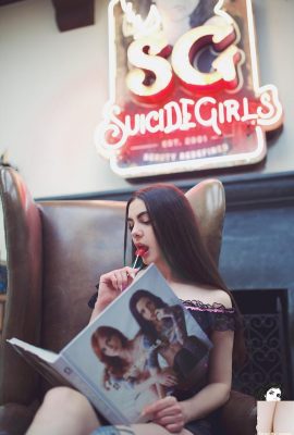 [Suicide Girls] Sep 02, 2023 – Betth – Neon Lolly [49P]