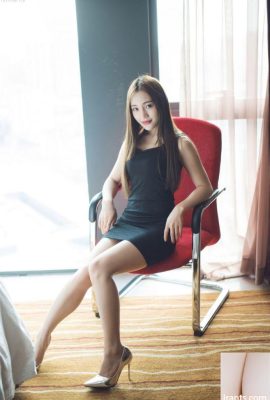 Endlessly evocative ultra-clear photos of the best Chinese model – Xiao Zhou Xun (Ren Ren) (72P)