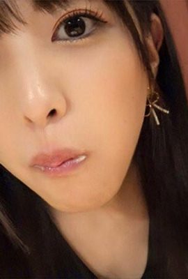 Shiori, a 25-year-old beautiful OL sex friend who cheats and cums until just before marriage (25) (16P)