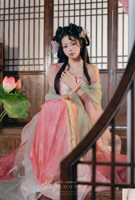 Coser@sticky dumpling rabbit – August subscription to “Drunk by the Lotus Pond” & Garden Tour (49P)