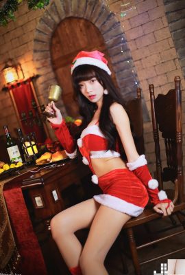 (Model Photo) 2017 Christmas Girl Kitty Christmas Tavern (17P)
