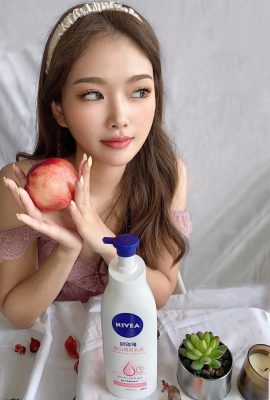 The sweet pretty girl “Lin Qing Sunny” is both pure and sexy, so awesome!  (10P)