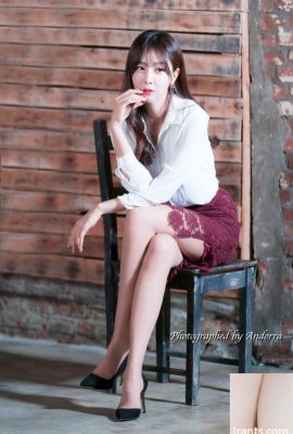 (Model photo) Korean model Son Ye-in indoor studio photo shoot (34P)
