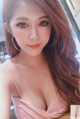 The summer bikini is so eye-catching…Kaohsiung girl 94 dares to wear the “two Everest peaks on the chest” that cannot be traversed…attracting thousands of followers!  (20P)