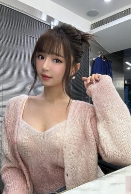 The cute goddess “Yuan Yuan” shows off her evil perspective, which is too foul, and her whole body is full of temptation (10P)
