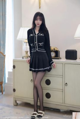 Xiuren.com Yueer Yue – Hangzhou travel photo of charming black stockings with leaky breasts (82P)