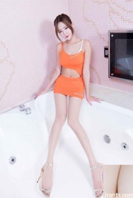 Taiwanese beauty Winnie has a curvy front and back (7P)