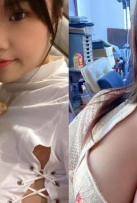 The sea-line girl “Angela Bao 7” has a large side part of her clothes exposed (10P)