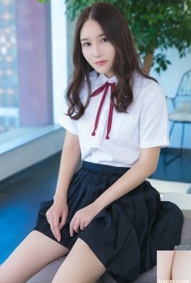 The innocent girl Wei Wei wears a student uniform and it’s amazing (49P)