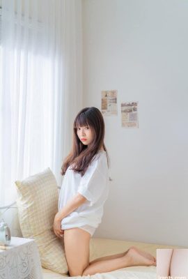 Youthful and sexy Xiaoyun (32P)