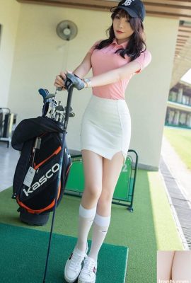 Golf girl Zhizhi's hip-hugging short skirt is cute and sexy (58P)