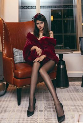 Emily Yin Fei black stockings high heels coquettish big breast beautiful young woman sexy legs high heels (18P)
