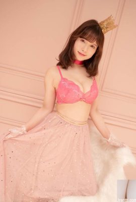 Actress Momozono Reina's plump snowy breasts are liberated + Shito Riho takes a bath (42P)