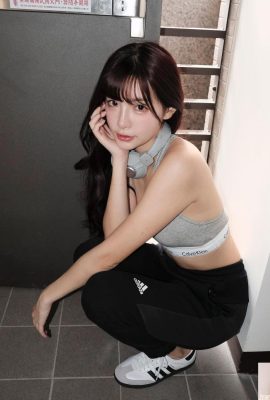 The long-legged pretty girl “Lee Eun-fei” has a delicate face that completely defeats her perfect curves and sinks in unconsciously (10P)