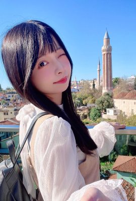The big-eyed young girl “Liu Weixi” will capture your heart with her cuteness and provocation (10P)
