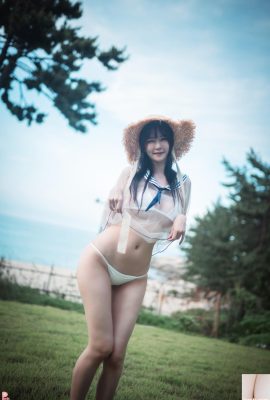(Lee Ahrin) Showing hot body curves in super quality (36P)