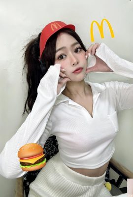 The little Ma Zhengmei “Xu ​​Weihan” has an angelic face and watery eyes that make netizens melt (10P)
