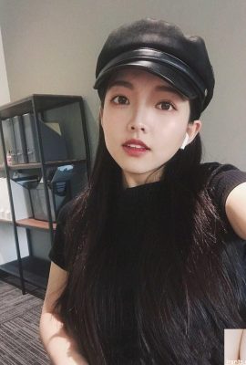 The best sweet girl Bai Fumei (16P)