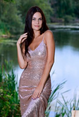 Martina Mink – Gown in Nature (120P)