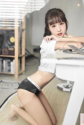 The perspective of the beautiful legs of Internet celebrity “Ni Ni Ru niniru”… Tiancai level temptation (10P