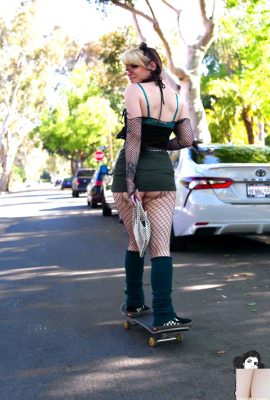 [Suicide Girls] Aug 22, 2024 – Sophiistar – She Was A Sk8er Girl [49P]