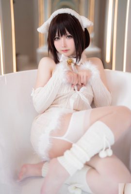 Sakura-ri has a sheep(28P)