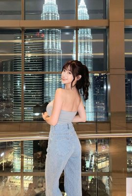 The temperamental pretty girl “Yihan” has a sexy figure and a very tempting posture (10P)